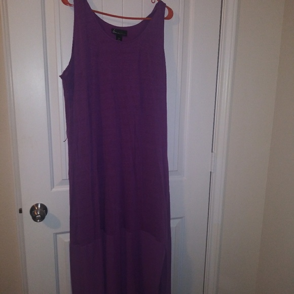 Ruffle Top - Picture 2 of 6